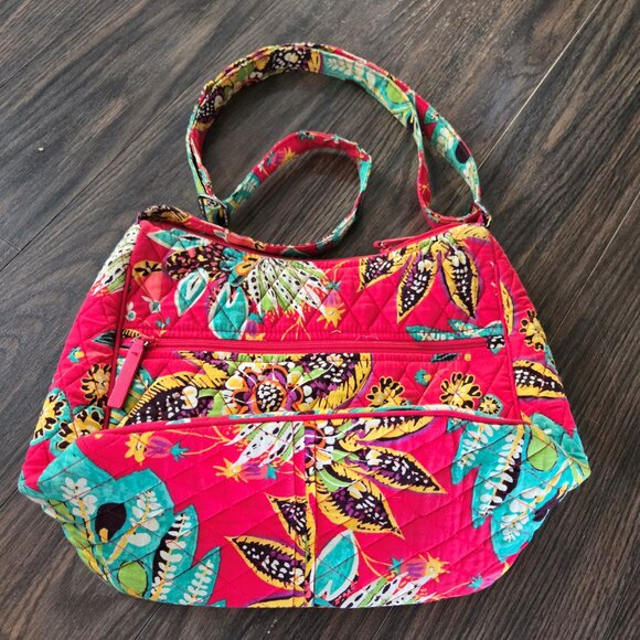 VERA BRADLEY "Rumba On the Go" Floral Quilted Shoulder Bag NWOT - Picture 4 of 5